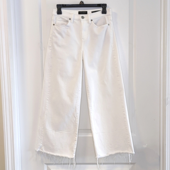 Banana Republic White High Rise Wide Leg Crop Premium Denim Size 26 - Picture 2 of 14